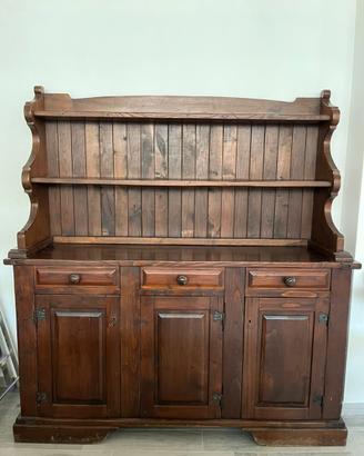 Credenza piattaia
