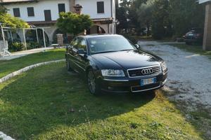 AUDI A8 2ª serie - 2003