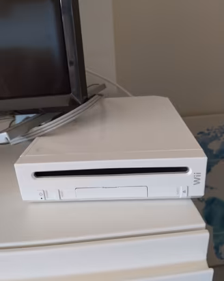 Nintendo Wii originale +2 controller funzionante