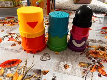 Set 7 bicchieri impilabili per il bagnetto