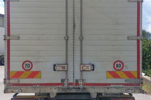 Volvo FM9 300 scarabile