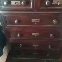 Cassettiera restaurata