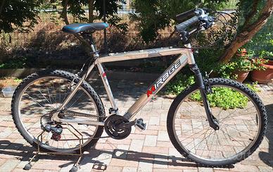 Bicicletta MTB