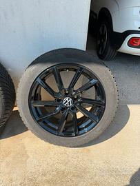 215/55/17 98V Hankook i cept volkswagen troc