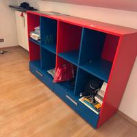 LIBRERIA CON CASSETTI E SCRIVANIA CON CASSETTI