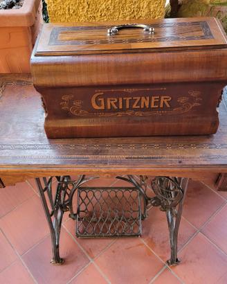 Macchina da cucire vintage Gritzner