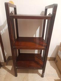 Scaffale in legno a 3 ripiani – Stile classico