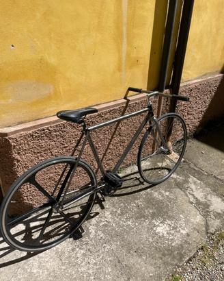 Bici scatto fisso