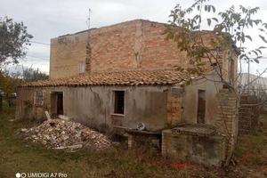 Rustico a Fossacesia, 7 locali