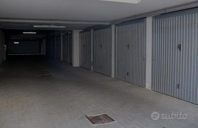 Garage privato a pentone