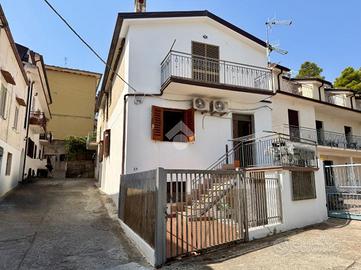 3 LOCALI A DIAMANTE