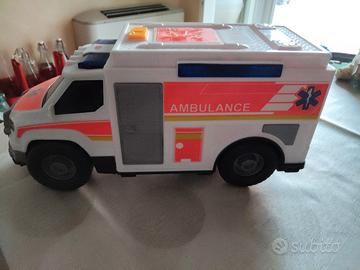 ambulanza giocattolo 