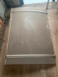 Pensilina in policarbonato opaco