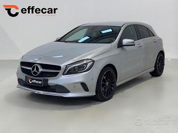 MERCEDES-BENZ A 180 Aut. Urban OK NEOP