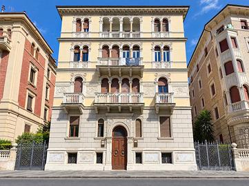 3 LOCALI A ANCONA