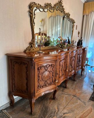 Credenza da salotto in stile Luigi XV
