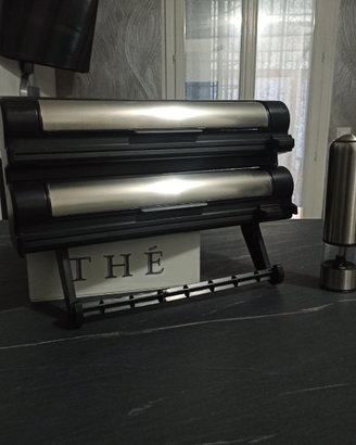 Dispenser rotolo/pellicola/alluminio e macina pepe