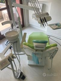 Studio dentistico con 2 postazioni