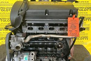 OPEL VECTRA motore usato Z16XEP