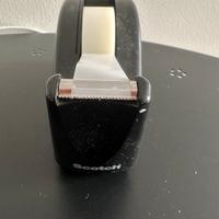 Distributore scotch 3M con scotch Magic