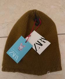 Cappello zara x harry lambert