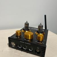 DOUK AUDIO Preamplificatore P1