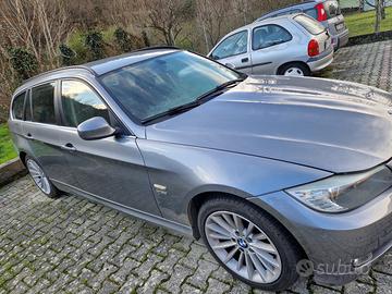 BMW 320 X Drive station wagon