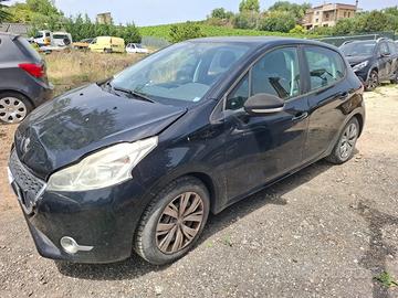 PEUGEOT 208 ALLURE BENZINA SINISTRATA MARCIANTE