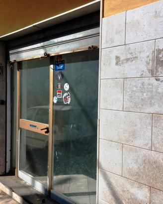 Locale commerciale 50 mq aci trezza