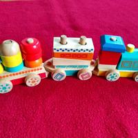 Collezione di giocattoli in legno per neonati