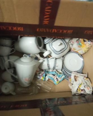 set teiera tazze piattini 