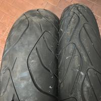 Gomme moto