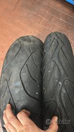 Gomme moto