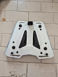 Piastra Givi M8A attacchi SRA5112 BMW GS Adventure