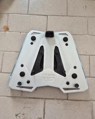 Piastra Givi M8A attacchi SRA5112 BMW GS Adventure