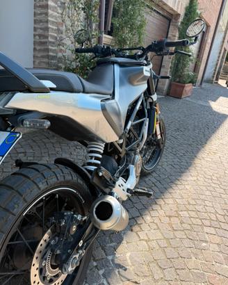 husqvarna svartpilen 125