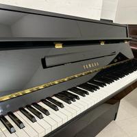 Pianoforte Yamaha verticale c108