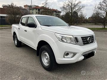NISSAN NAVARA 2.3 Dci Double Cab Gancio Traino