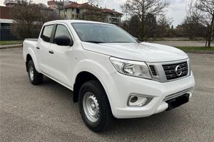 NISSAN NAVARA 2.3 Dci Double Cab Gancio Traino