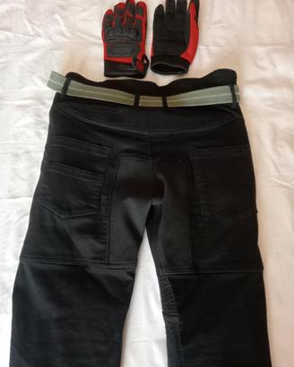 Pantaloni moto