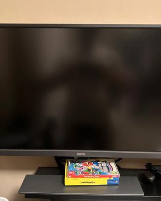 Monitor 4k HDR benQ ew3270u