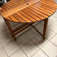 Tavolo legno da balcone o giardino
