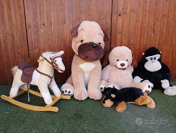 Cavallo dondolo peluche