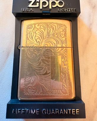 Accendino Zippo Venetian