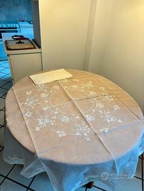 Tovaglia in organza con tovaglioli