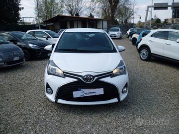 TOYOTA Yaris 1.3 5 porte Active Multidrive S