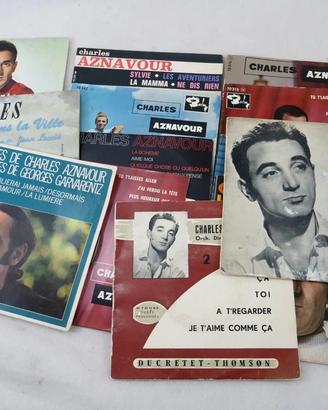 Set Di 14 Dischi 45 Giri Charles Aznavour