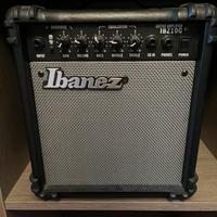 Amplificatore Ibanez e leggio Proel