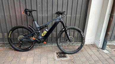 E-bike canyon spectral on cf 6 taglia XL