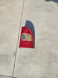 Fanale posteriore destro del fiat fiorino  1999